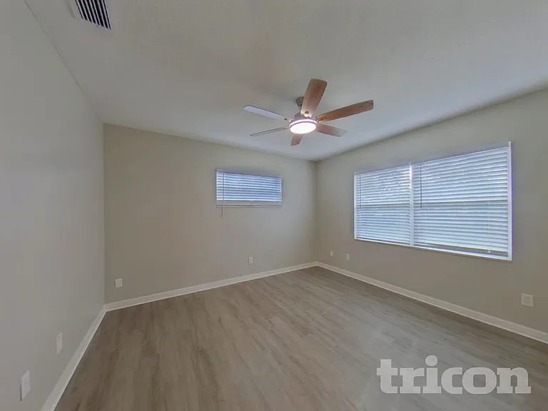1550 Hobson St — Photo 9