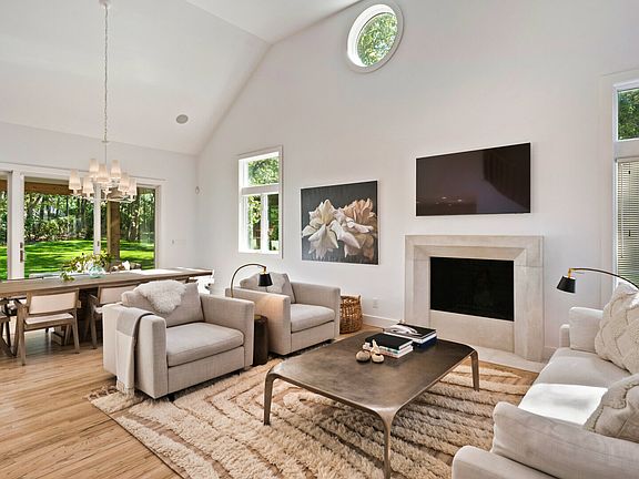 5th image of 55 Archibald Way