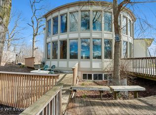 28375 W Burnett Rd, Island Lake, IL 60042