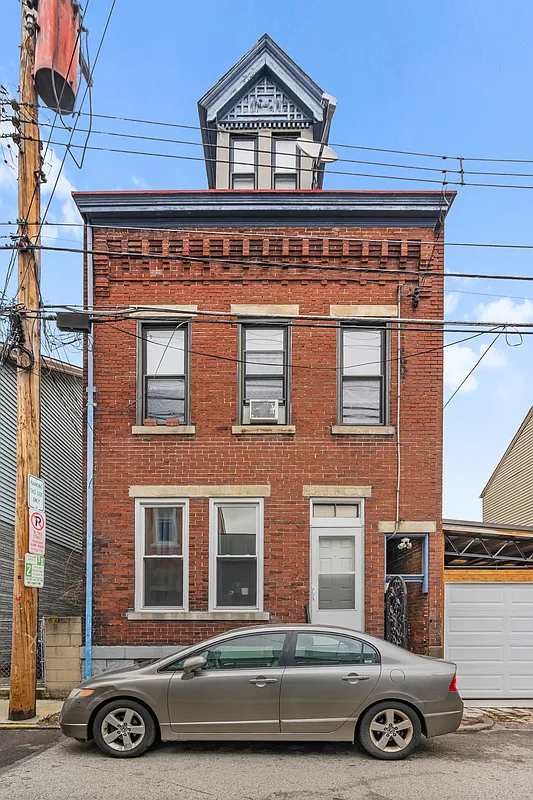 1 bed, 1.0 bath, $1,000 — Photo 1