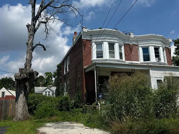609 Beechwood Ave, Collingdale, PA 19023