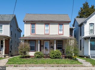 332 W High St, Manheim, PA 17545