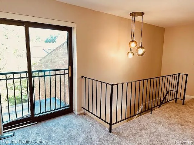 18268 University Park Dr — Photo 14