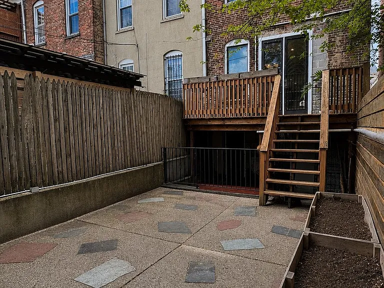 164 Harrison Ave #2 — Photo 31