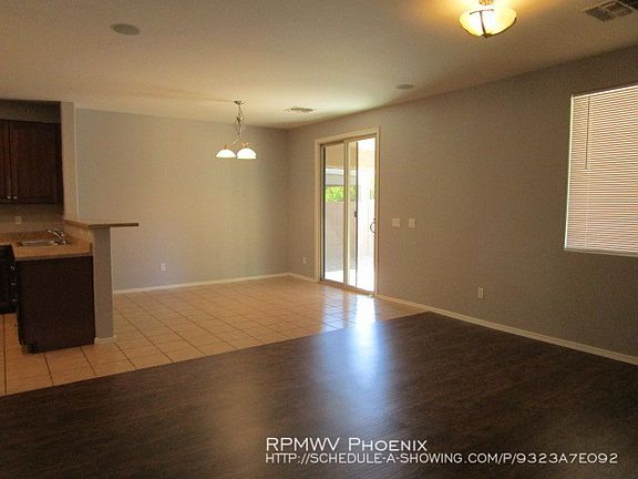 4th image of 17359 W Buchanan St