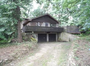 16446 Belleplaine Dr, Markham, IL 60428