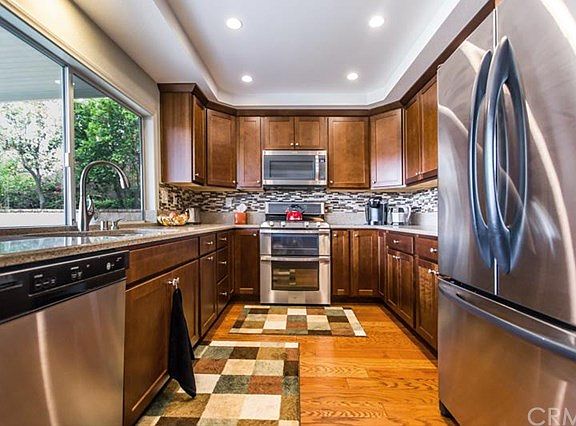 4th image of 17916 Nearbank Dr