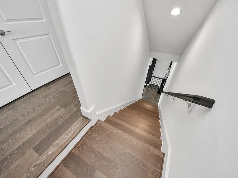 8724 Oak Kolbe Ln — Photo 27
