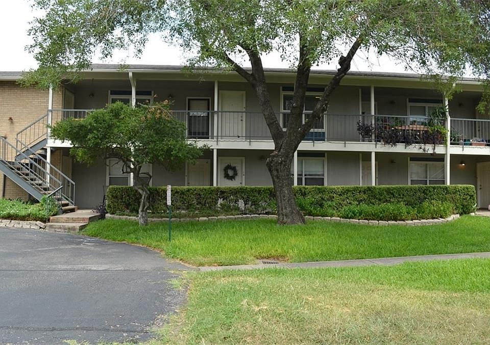 1st image of 2450 Ashdale Dr #A-202