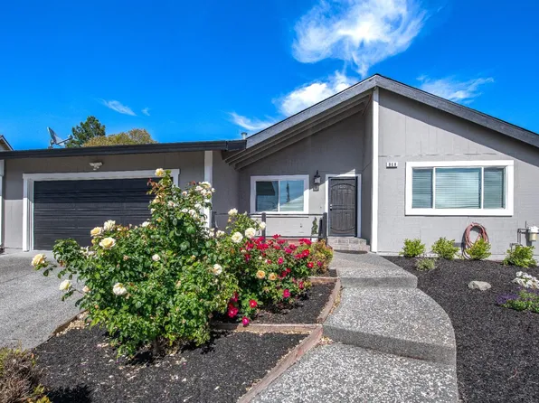 948 Eve Court, Rohnert Park, CA 94928