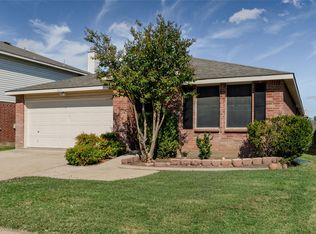 1617 Sierra Meadow Ln, Justin, TX 76247