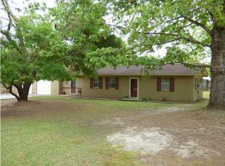 109 Caroline Dr, Cross, SC 29436