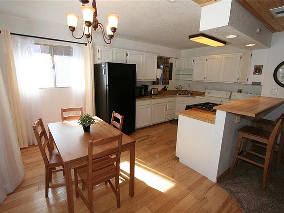 5th image of 1107 Greenway Dr