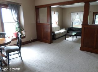 1014 Fremont St #1, Manhattan, KS 66502