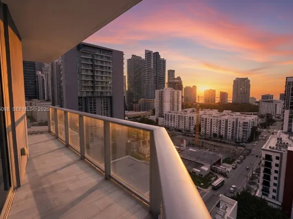 1010 SW 2nd Ave Unit 1703, Miami, FL 33131
