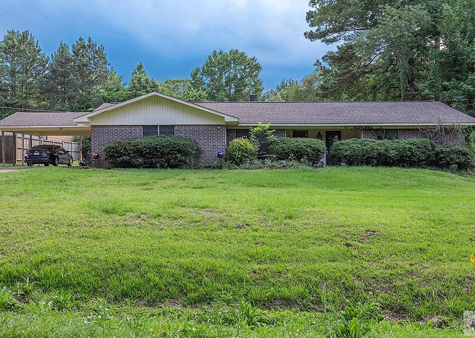 1st image of 113 Forest Ln