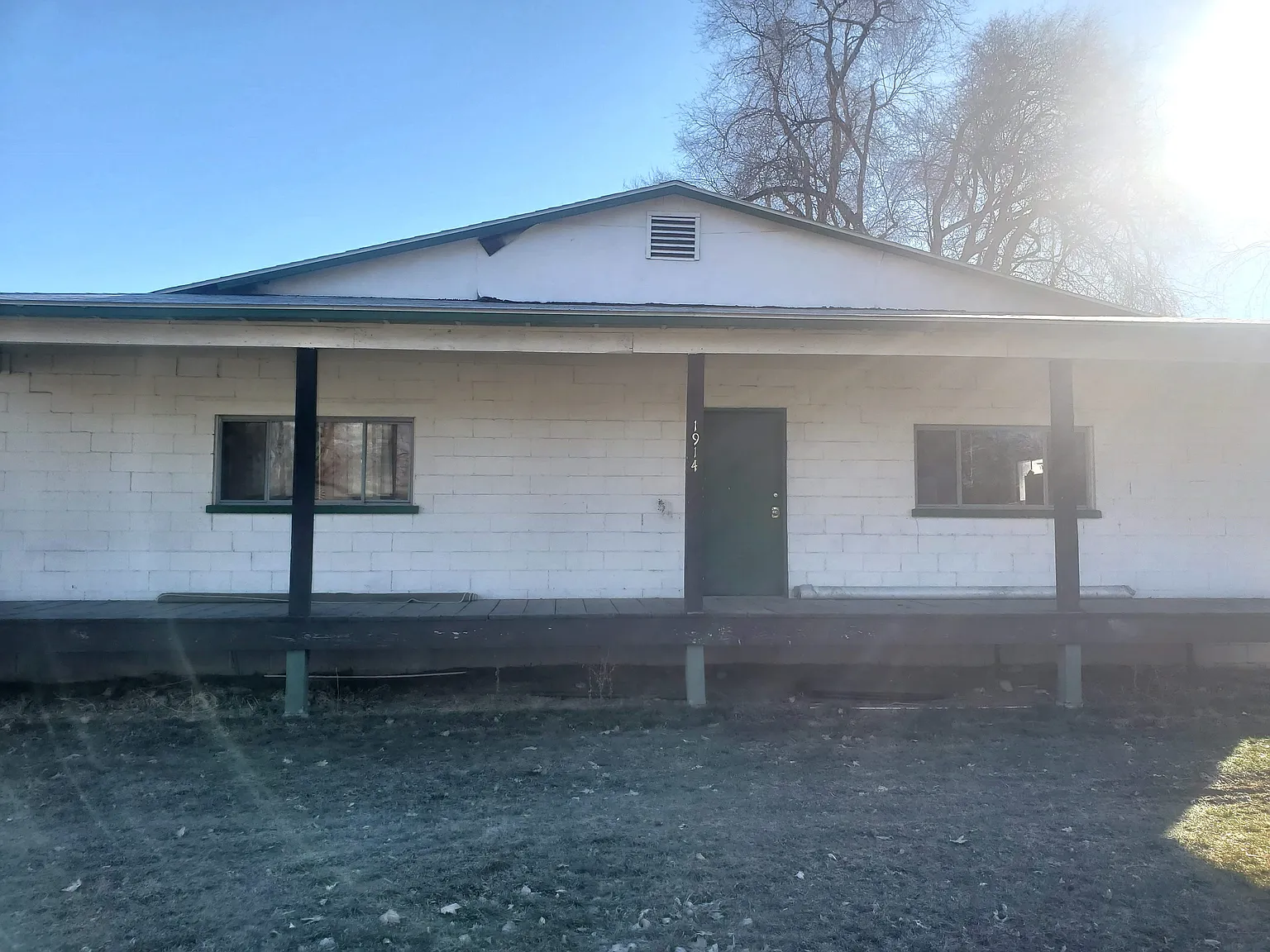 Studio, 1902 sqft, $1,495 — Photo 3