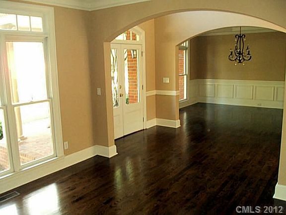 3rd image of 8602 Edgewood Grv