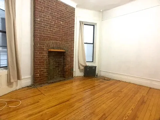 Rented by Bohemia Realty Group | media 19