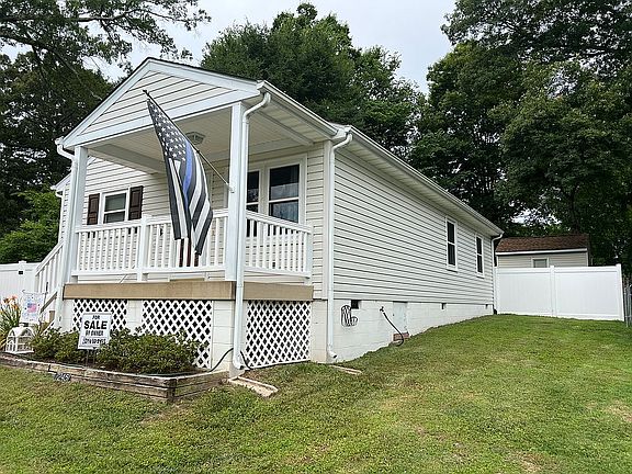 3rd image of 7245 Dogwood Pl