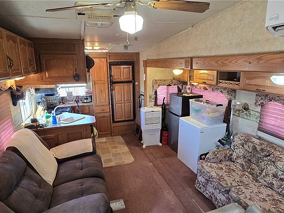 5th image of 5841 N Hoover Rd