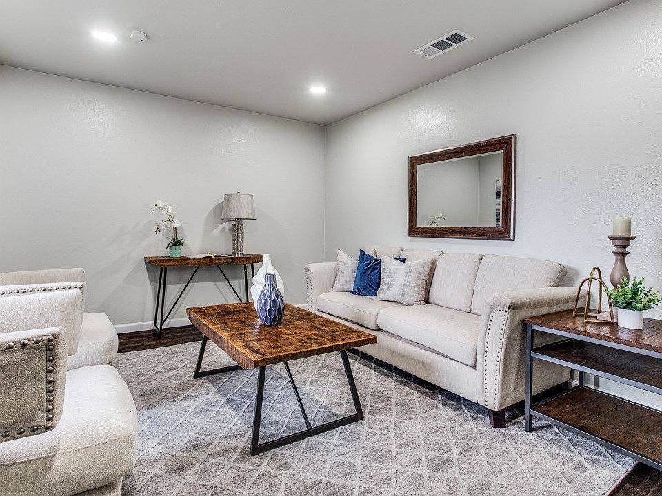1st image of 4013 Burkett Dr