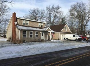 4035 E Shore Dr, Bremen, IN 46506