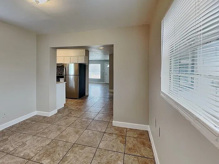 4333 Cynthia St — Photo 6