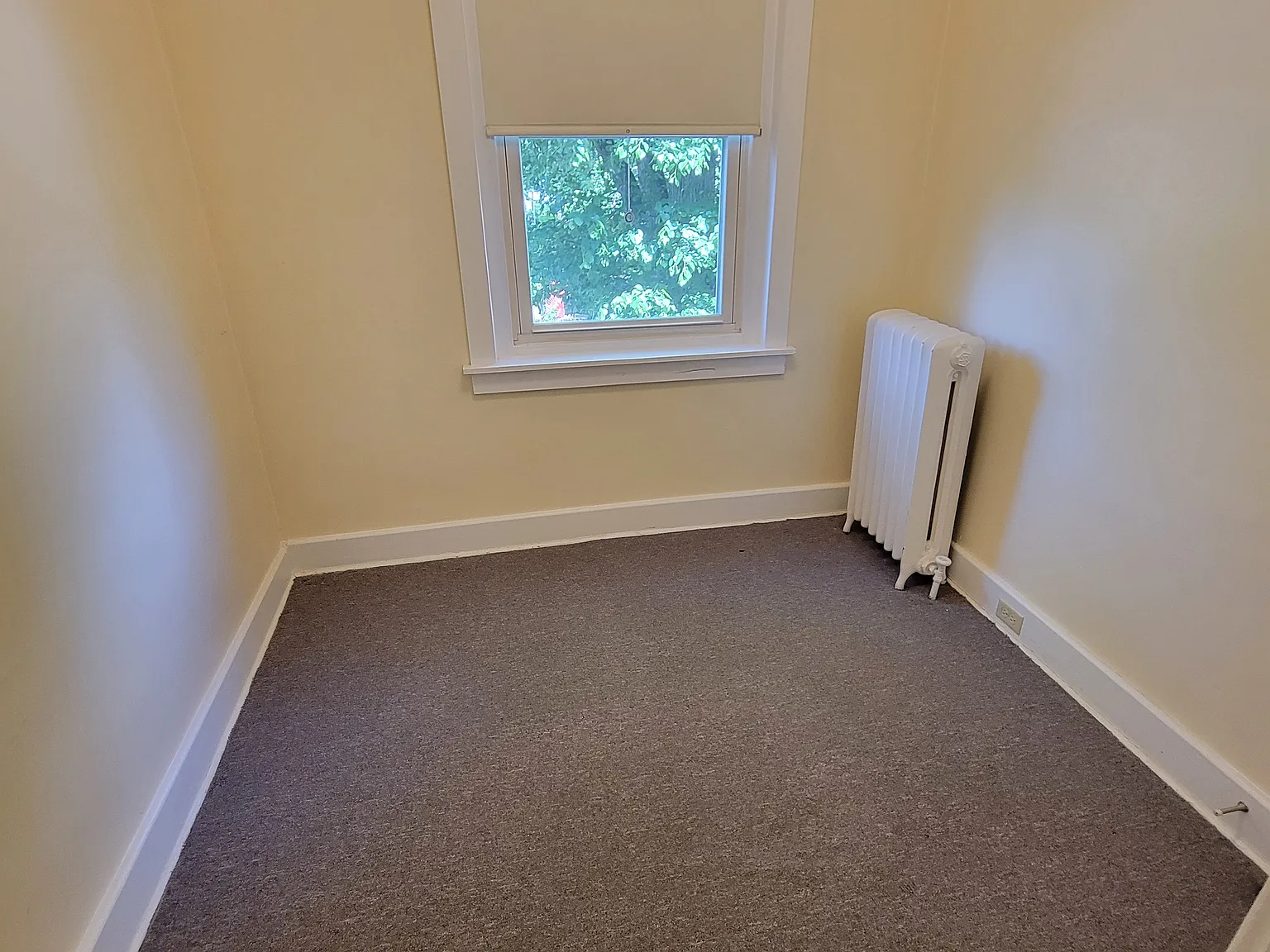 3 bed, 1232 sqft, $2,200 — Photo 4