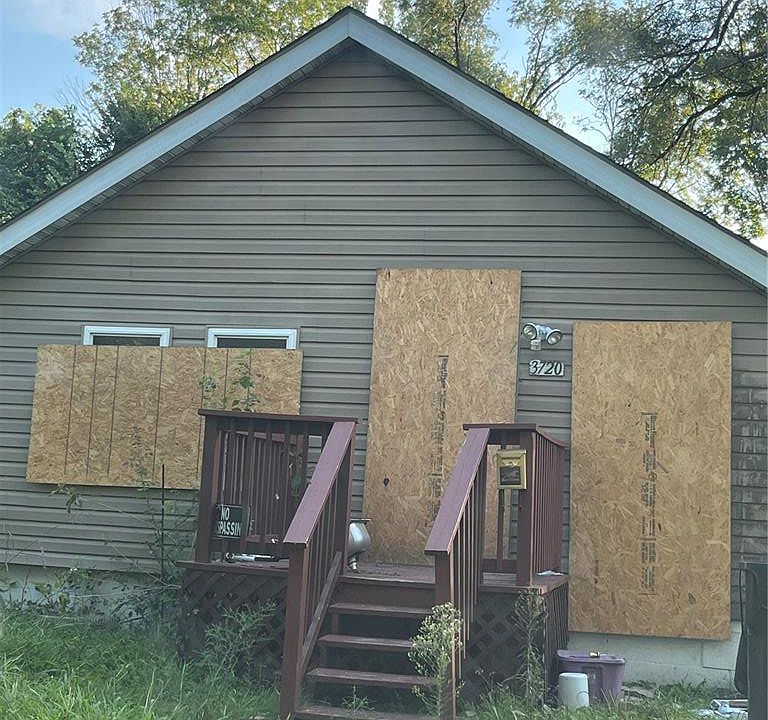 1st image of 3720 Walnut Ave