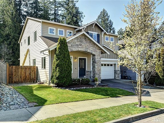 2nd image of 8008 87th Pl NE