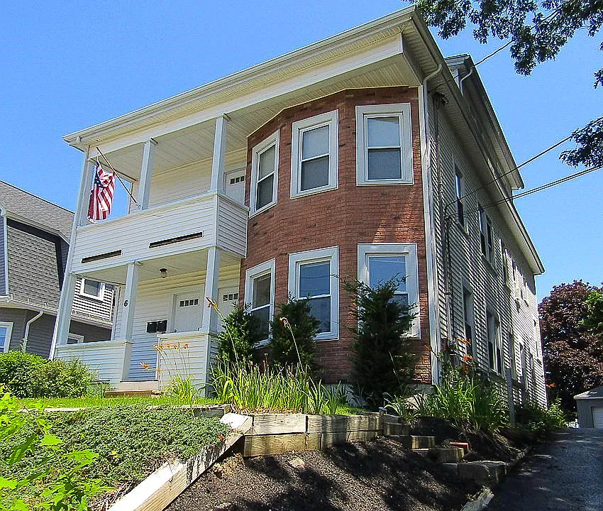6 Stoughton Ave #1