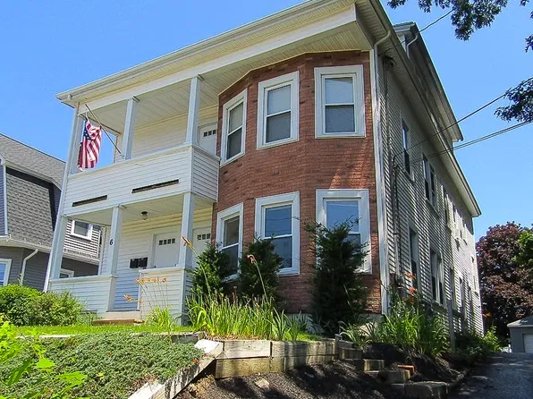 6 Stoughton Ave #1, Webster, MA 01570