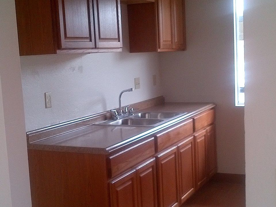 NEW KITCHEN