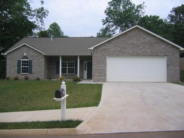 628 Mountain Pass Ln