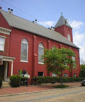 26th Street side view