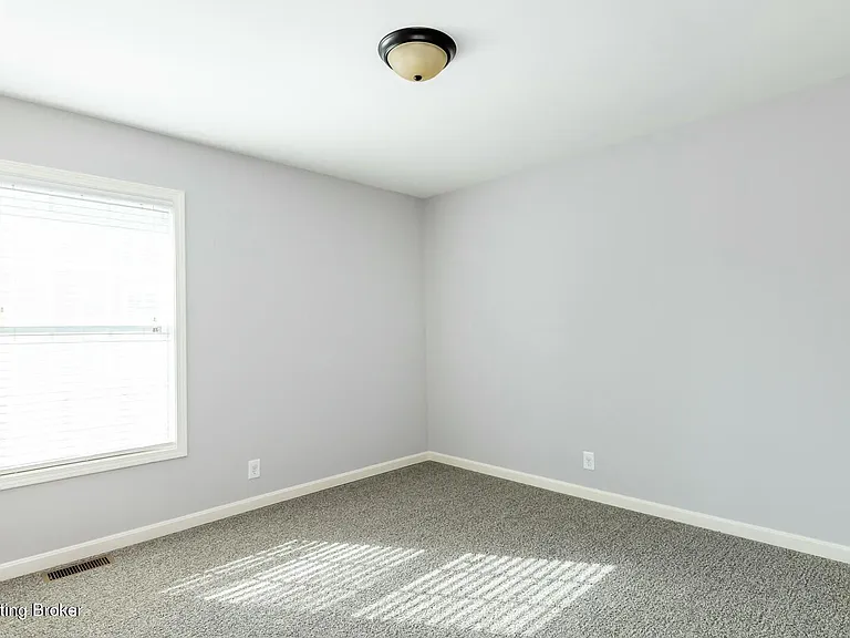 313 Stamper Ave — Photo 32