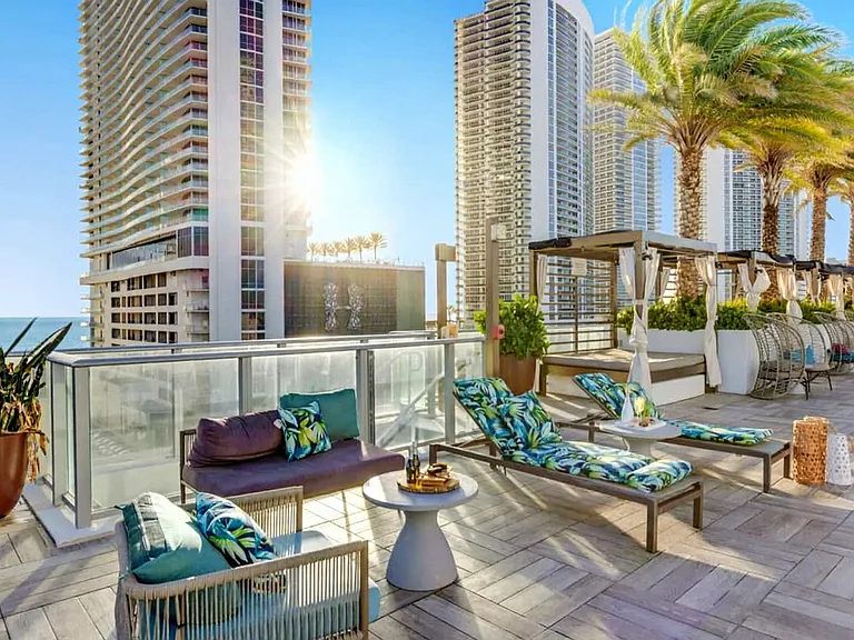 4010 S Ocean Dr #ID1227249P — Photo 32