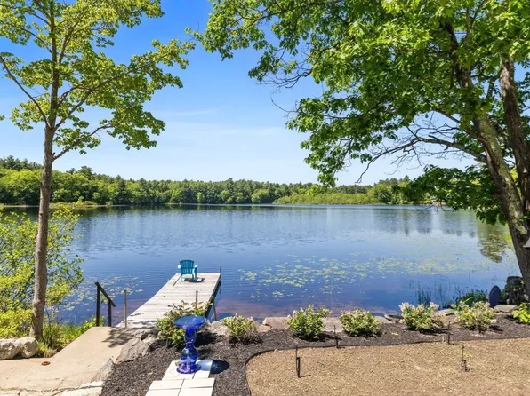 35 Keyes Rd, Westford, MA 01886
