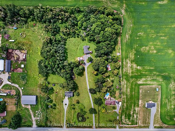 2nd image of 135 County Road 19 Rd