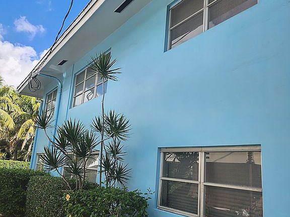 5th image of 3204 Colony Club Rd APT 6