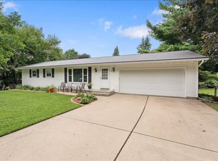 118 Violet Cir, Madison, WI 53714