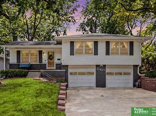 13405 Trendwood Dr, Omaha, NE 68144