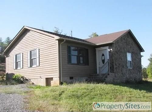 1st image of 140 Crosscreek Ln