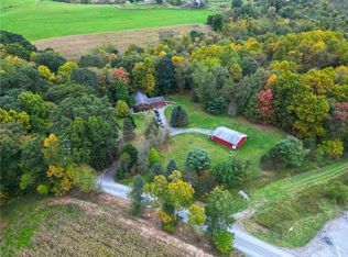 303 Wildwood Rd, Midland, PA 15059