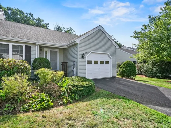 107 Caspian Way Unit 107, Fitchburg, MA 01420