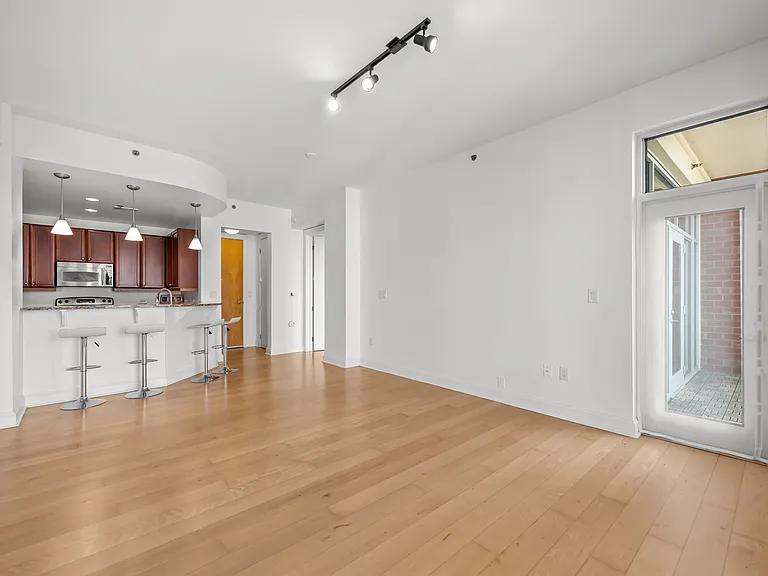 618 N Boylan Ave #702 — Photo 8