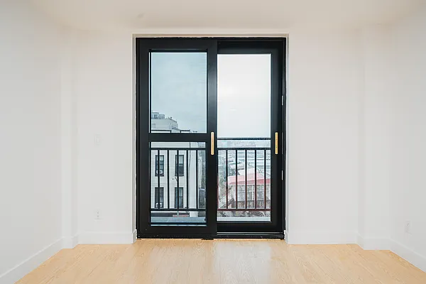 Rented by Oxford Property Group | media 14