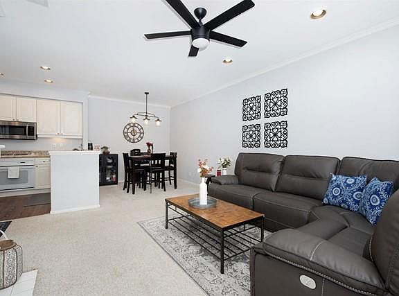 2nd image of 10762 Sabre Hill Dr Unit 210
