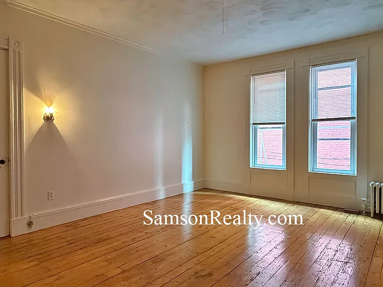57 Vernon St #2 — Photo 8